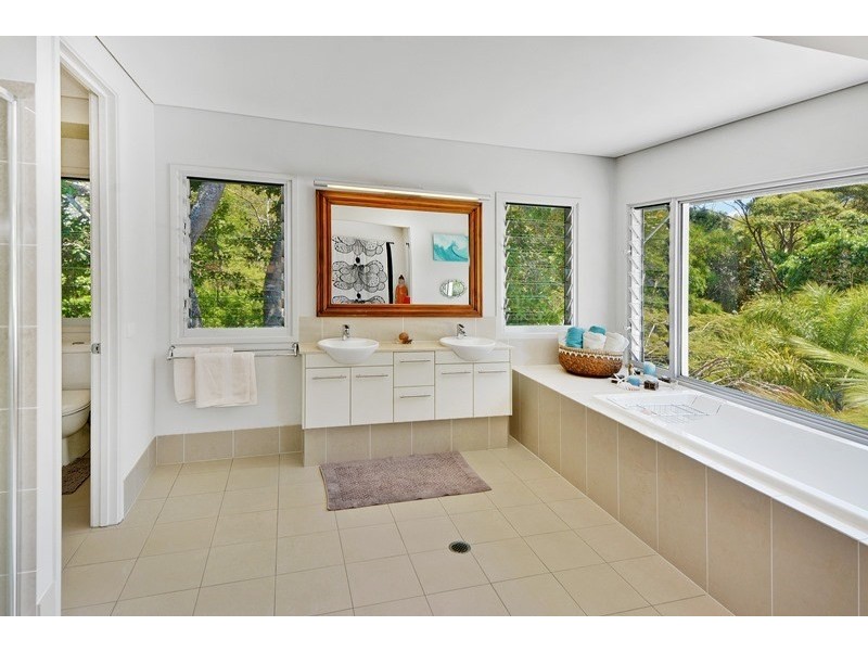 61 Bryce Street, Moffat Beach QLD 4551