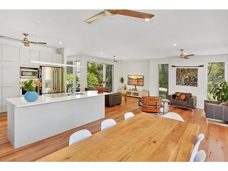 61 Bryce Street, Moffat Beach QLD 4551