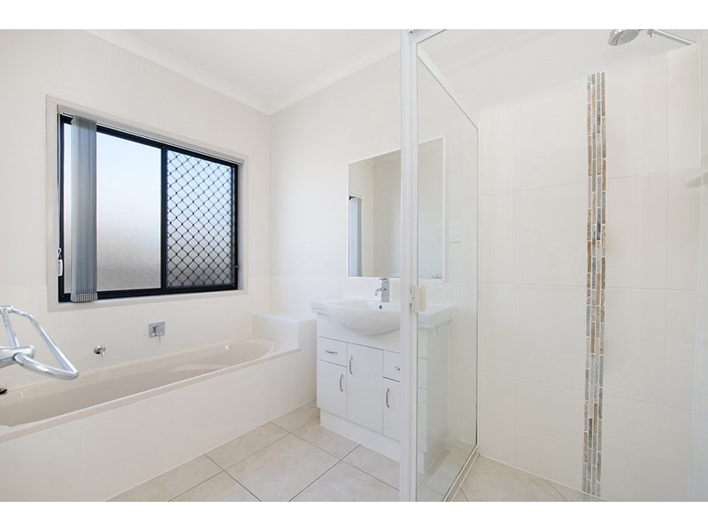 23 Howitt Street, Caloundra West QLD 4551