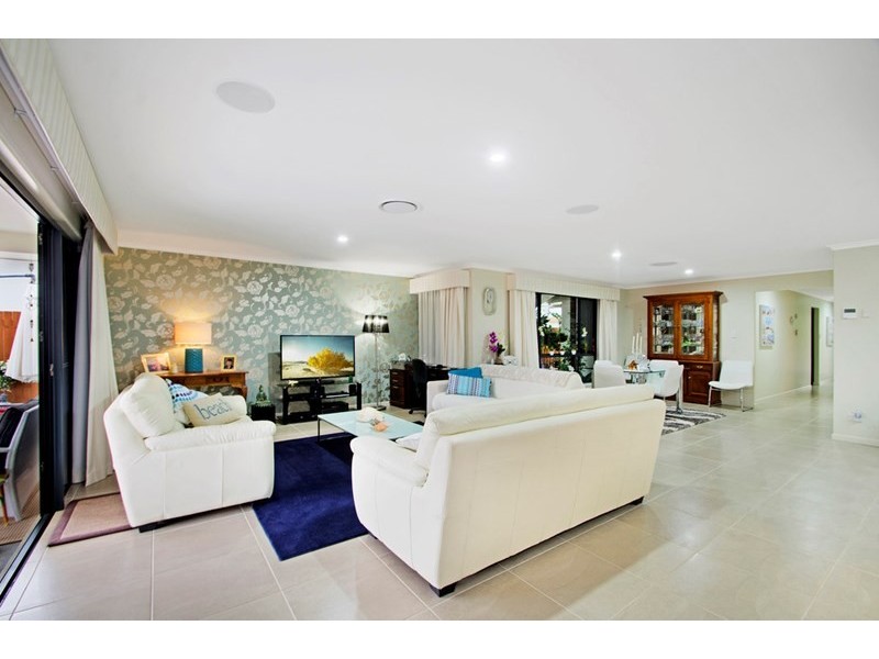 67 Sovereign Circuit, Pelican Waters QLD 4551