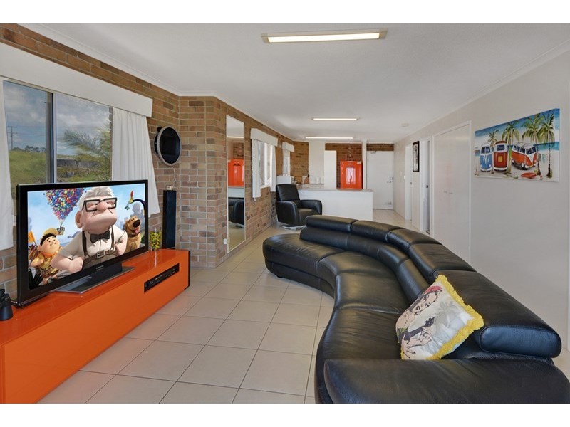 Unit 3 ‘Cascades Apartments’ 23 Maltman Street, Kings Beach QLD 4551