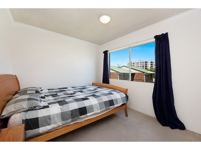 Unit 8 ‘Sandringham Gardens’ 1 Queen Street, Moffat Beach QLD 4551