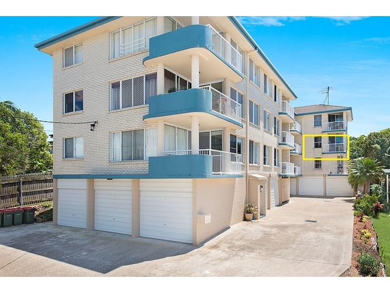 Unit 8 ‘Sandringham Gardens’ 1 Queen Street, Moffat Beach QLD 4551