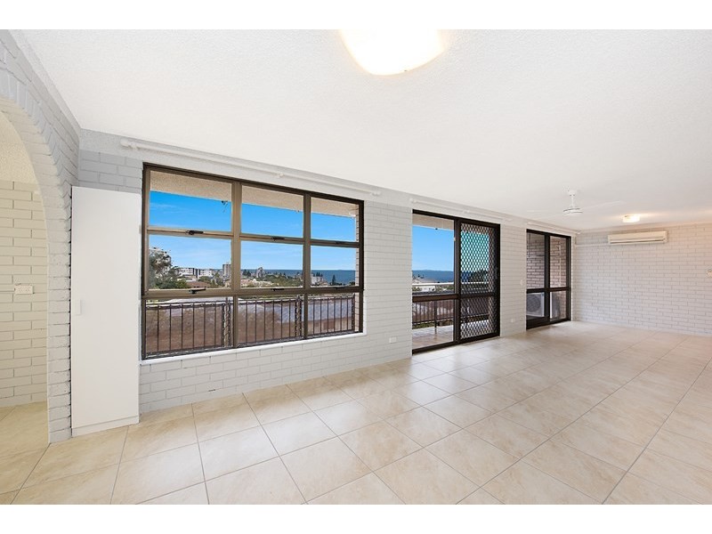 Unit 6 ‘Tarrohan Lodge’ 45 Verney Street, Kings Beach QLD 4551