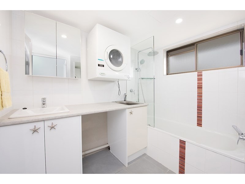 Unit 6 ‘Tarrohan Lodge’ 45 Verney Street, Kings Beach QLD 4551