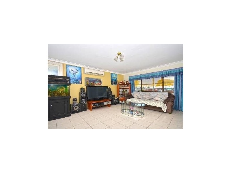 13 Grant Street, Battery Hill QLD 4551