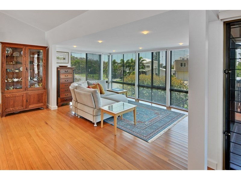 8 Beachside Court, Shelly Beach QLD 4551