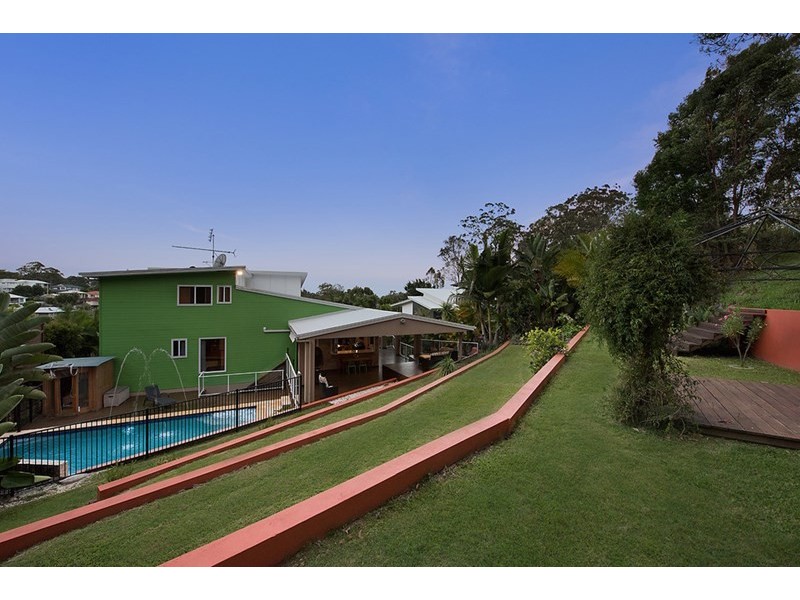 9 Hillside Court, Little Mountain QLD 4551