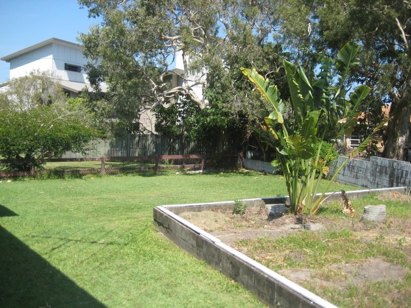 Unit 2, 12 Bombala Terrace, Caloundra QLD 4551