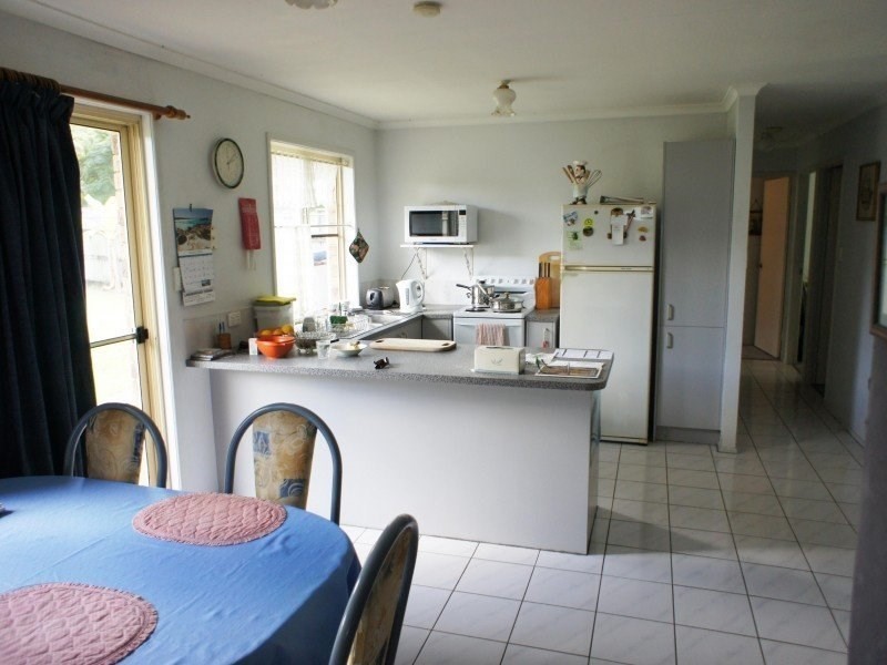 8A Cribb Street, Landsborough QLD 4550