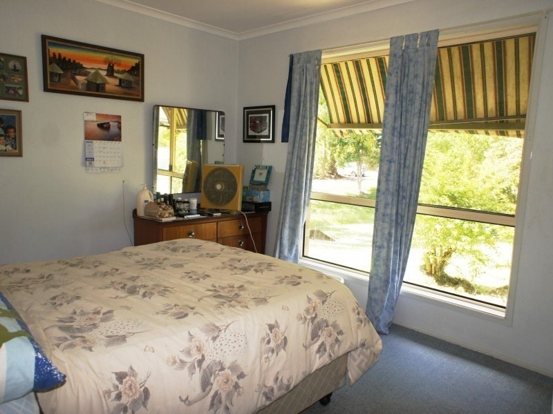 8A Cribb Street, Landsborough QLD 4550