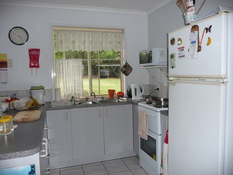 8A Cribb Street, Landsborough QLD 4550
