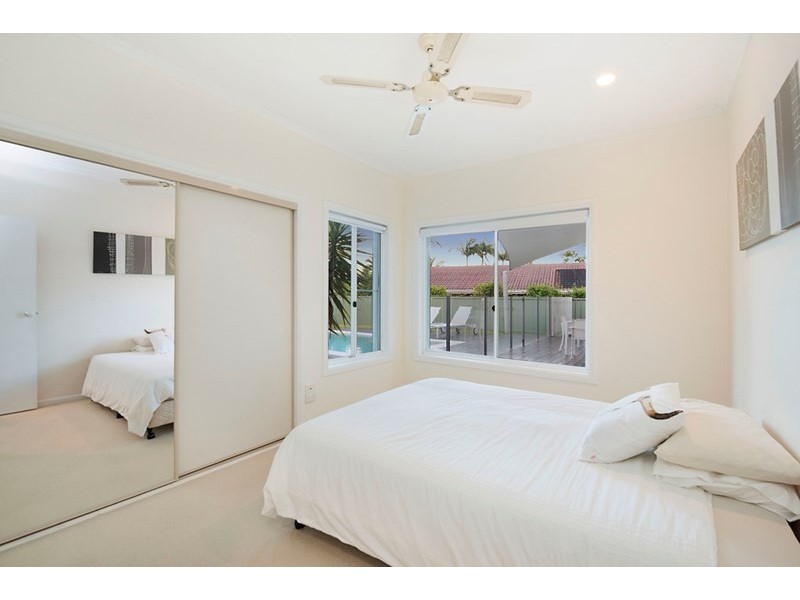 71 Poinsettia Avenue, Mooloolaba QLD 4557