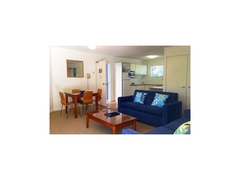 Unit 21 ‘Portobello’ 6 Beerburrum Street, Dicky Beach QLD 4551
