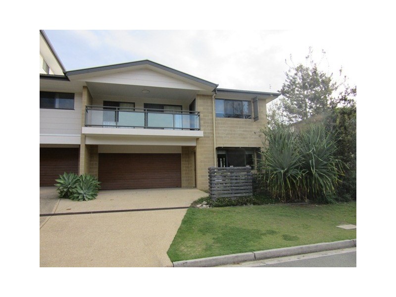 Unit 2, 19 Ngungun Street, Dicky Beach QLD 4551