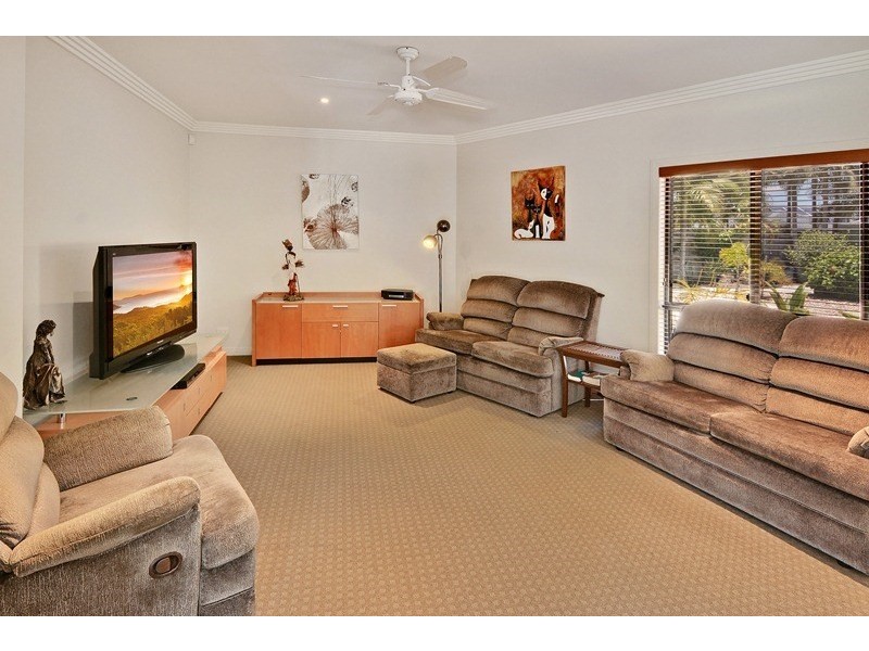 4 Wallum Close, Pelican Waters QLD 4551