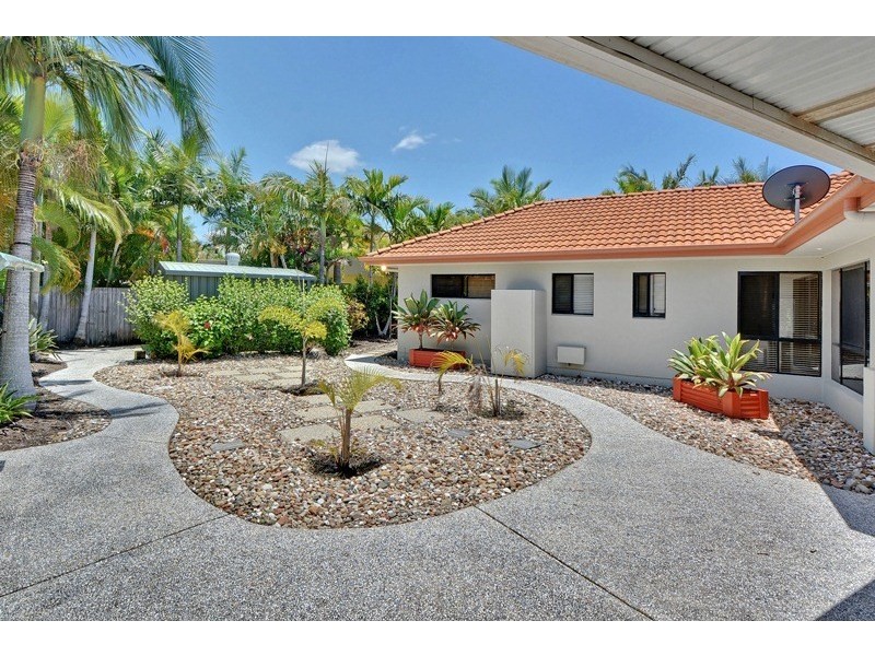 4 Wallum Close, Pelican Waters QLD 4551