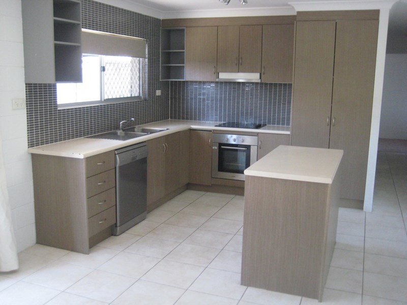24 Doondoon Street, Currimundi QLD 4551