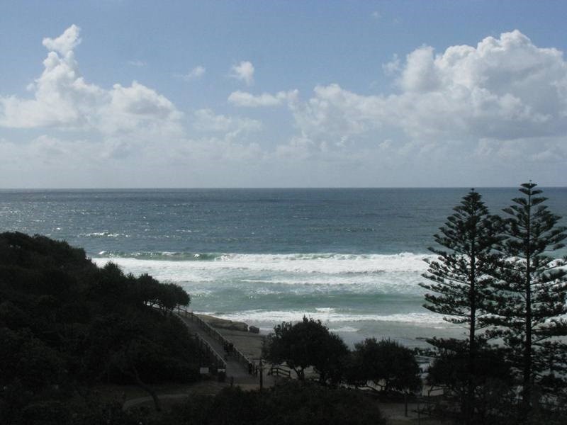 Unit 9 ‘Araluen’ 10 Bulcock Beach Esplanade, Caloundra QLD 4551