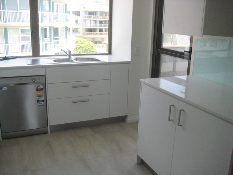 Unit 9 ‘Araluen’ 10 Bulcock Beach Esplanade, Caloundra QLD 4551