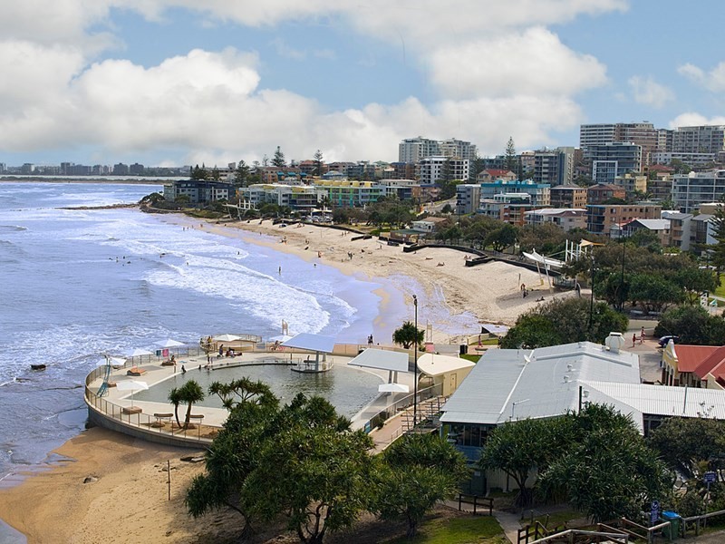 Unit 9 ‘Rolling Surf Resort’, 8 Levuka Avenue, Kings Beach QLD 4551