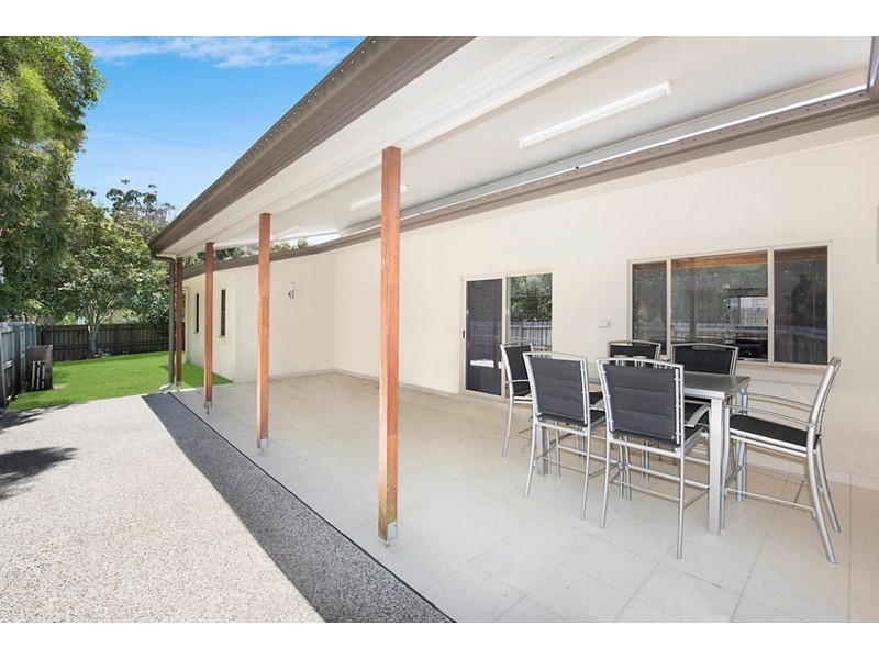 18 Cullen Drive, Little Mountain QLD 4551