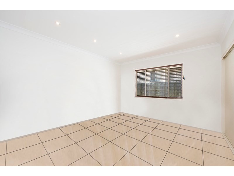 18 Cullen Drive, Little Mountain QLD 4551