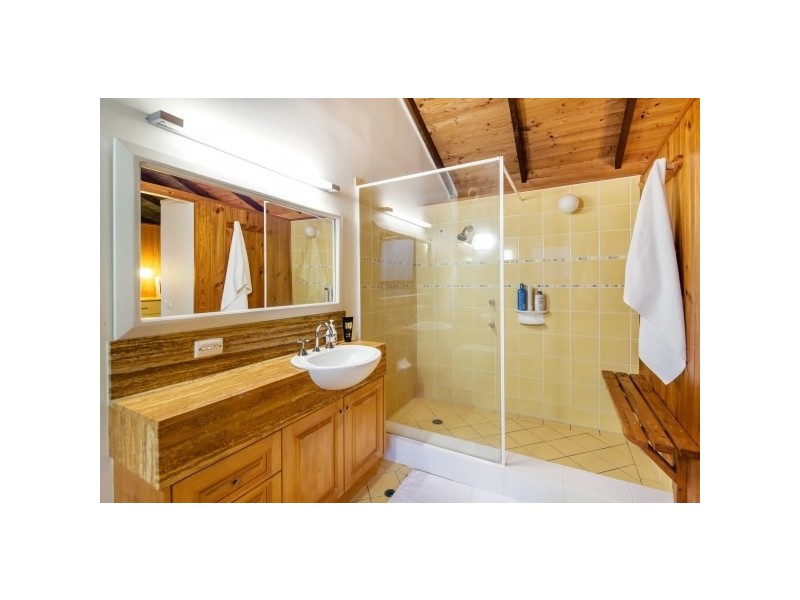 4 Bray Street, Dicky Beach QLD 4551