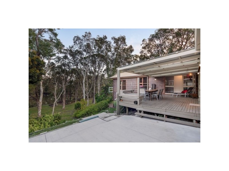 4 Bray Street, Dicky Beach QLD 4551