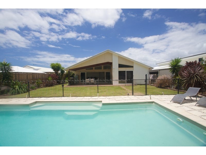 7 Midyim Court, Meridan Plains QLD 4551