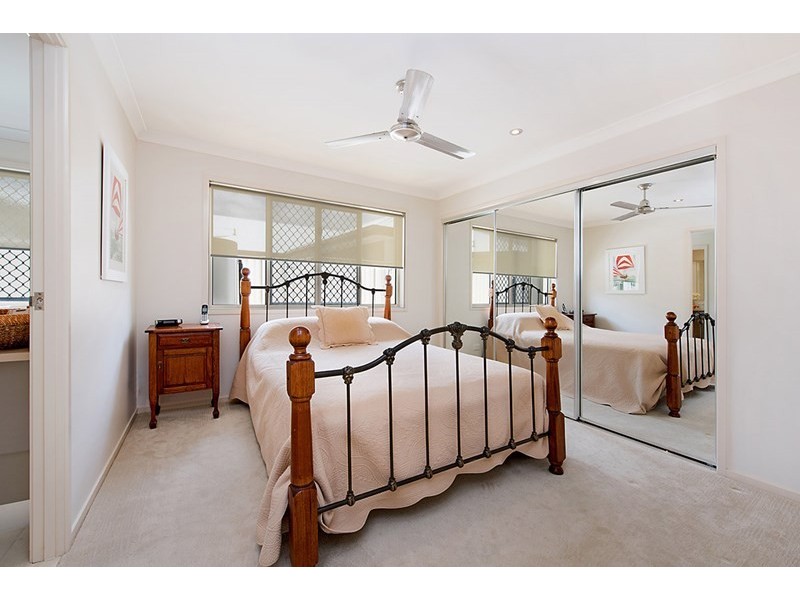 1 Sylvie Street, Pelican Waters QLD 4551