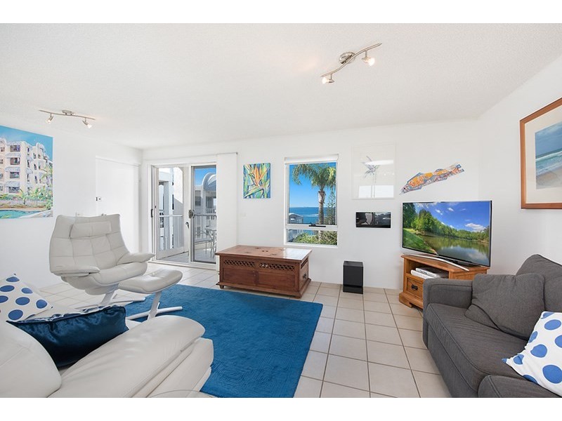 Unit 18 ‘Resort Estoril’ 38 McIlwraith Street, Moffat Beach QLD 4551