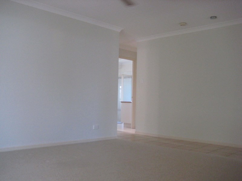2 Huon Place, Currimundi QLD 4551