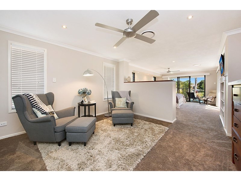 32 Wallaby Circuit, Pelican Waters QLD 4551