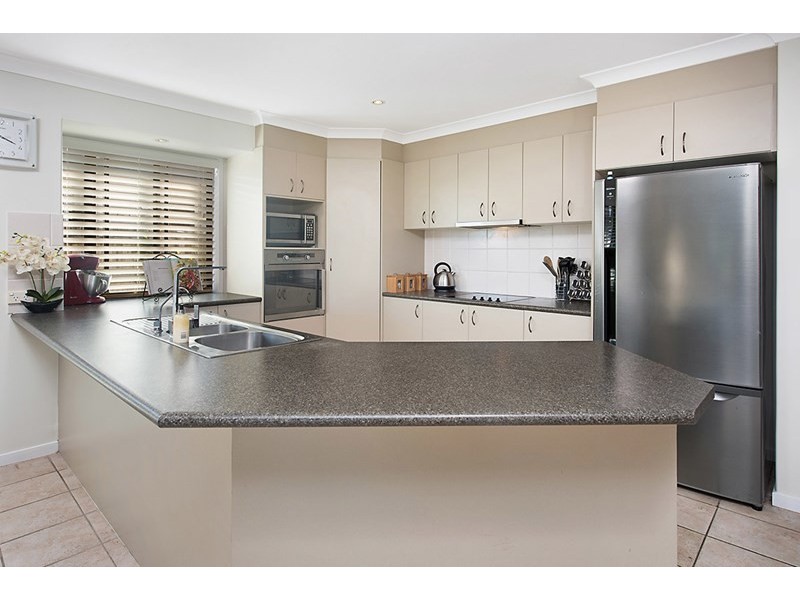 32 Wallaby Circuit, Pelican Waters QLD 4551