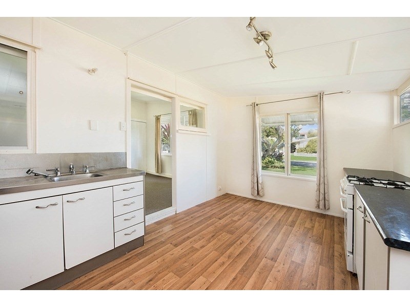 106 Taylor Avenue, Golden Beach QLD 4551