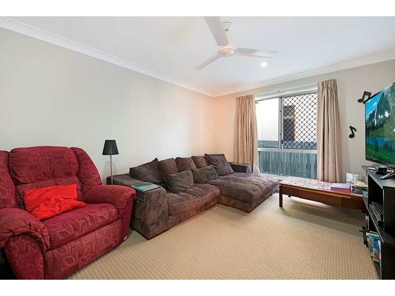 9 Ann Street, Dicky Beach QLD 4551