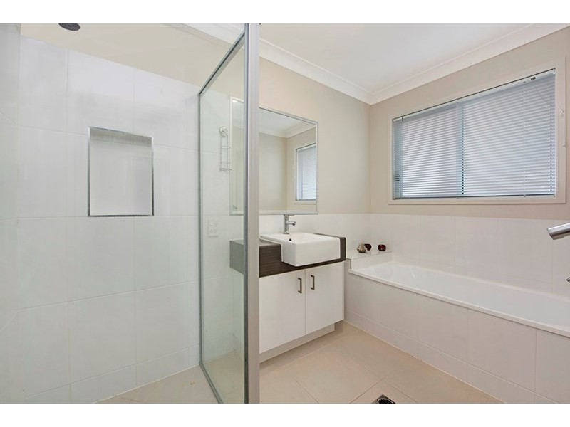 9 Ann Street, Dicky Beach QLD 4551
