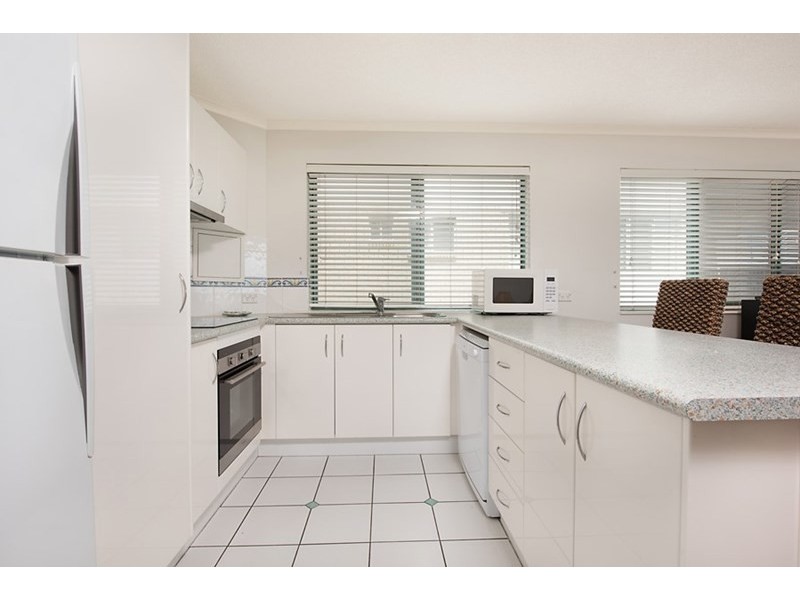 Unit 8/14 Bulcock Beach Esplanade, Caloundra QLD 4551