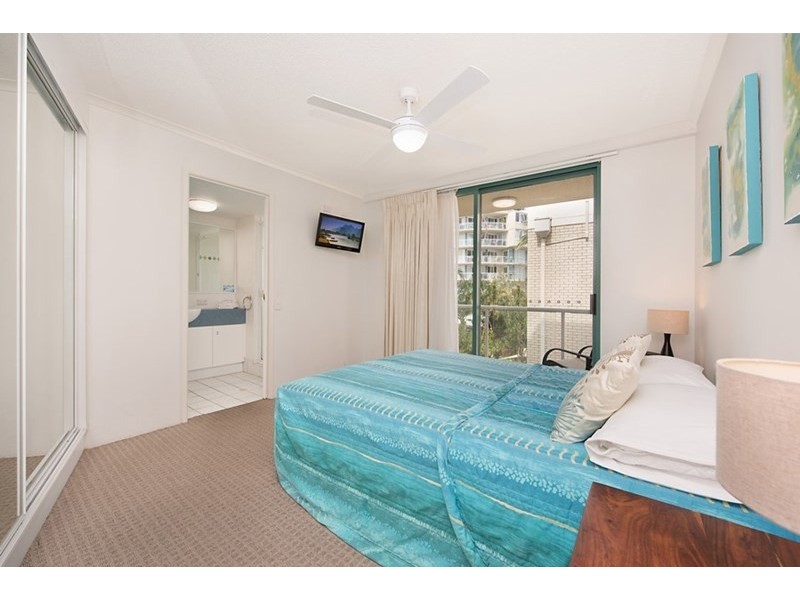 Unit 8/14 Bulcock Beach Esplanade, Caloundra QLD 4551