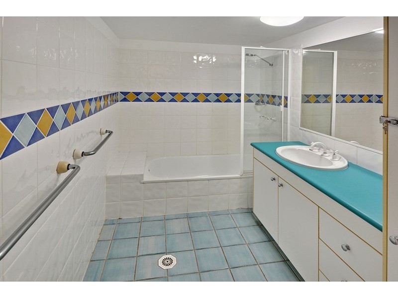 Unit 3 ‘Pisces’ 27 Landsborough Parade, Golden Beach QLD 4551