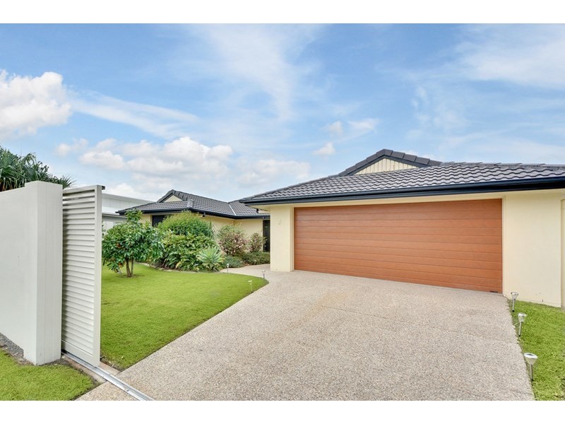 3 Sovereign Circuit, Pelican Waters QLD 4551