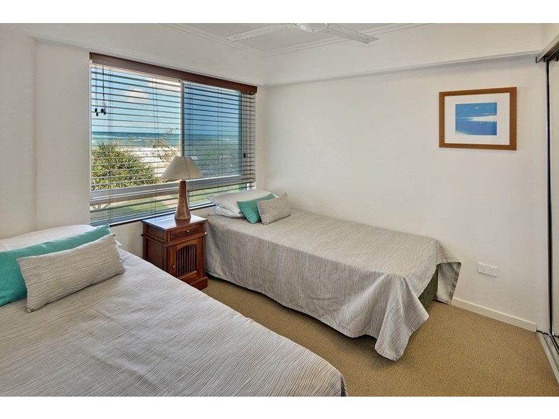 Unit 10 ‘Rolling Surf’ 8 Levuka Avenue, Kings Beach QLD 4551
