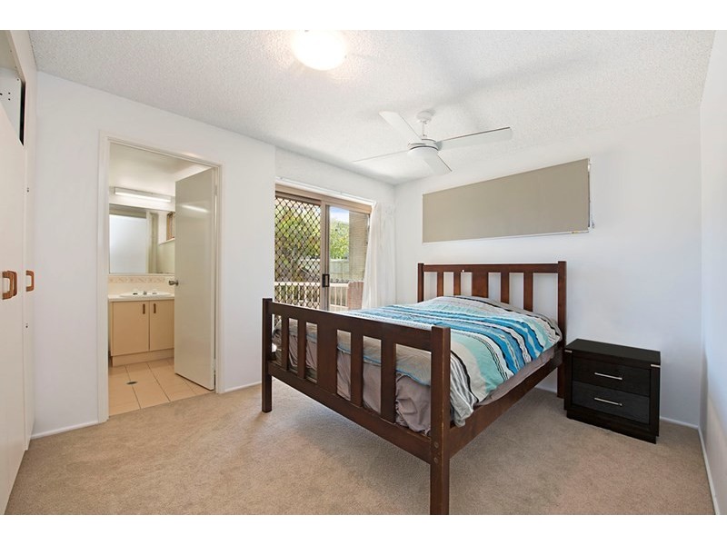 Unit 2 ‘Kookaburra Court’, 22 Bulcock Beach Esplanade, Caloundra QLD 4551