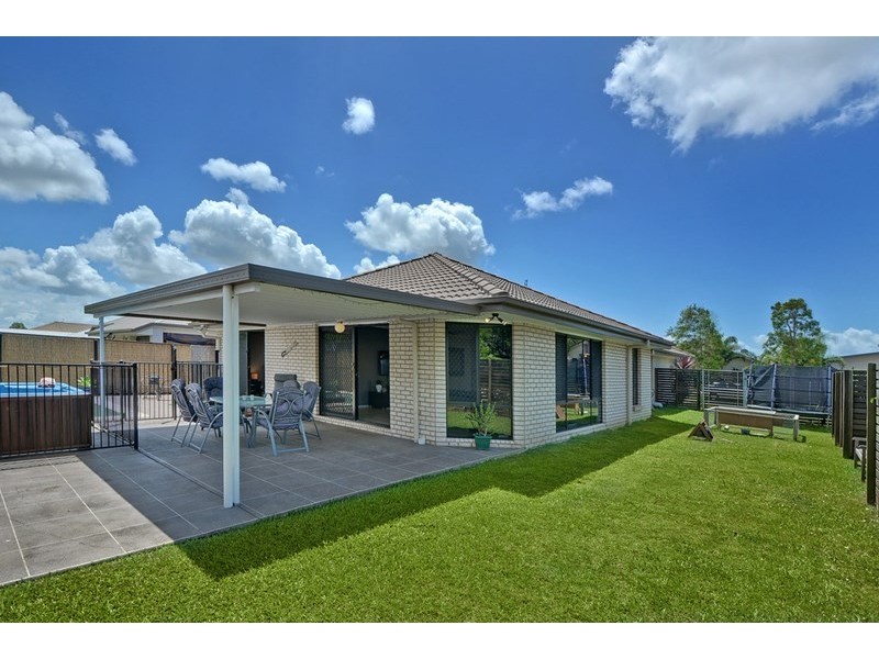 23 Elvena Circuit, Little Mountain QLD 4551