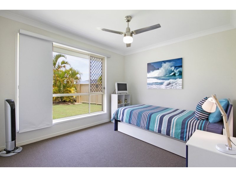 6 Webb Ellis Court, Pelican Waters QLD 4551