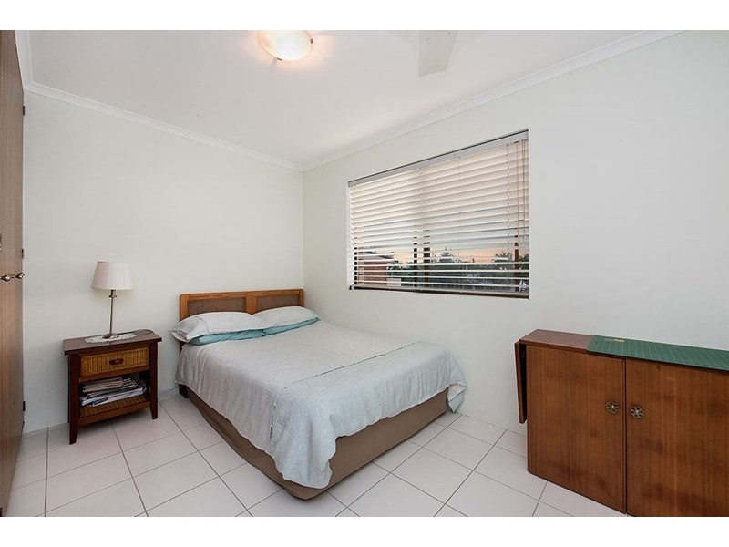 Unit 11, ‘Kabi’ 13 Landsborough Parade, Golden Beach QLD 4551