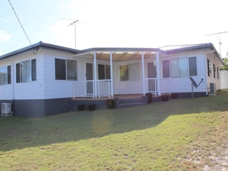 Unit 2, 10 Wavell Avenue, Golden Beach QLD 4551