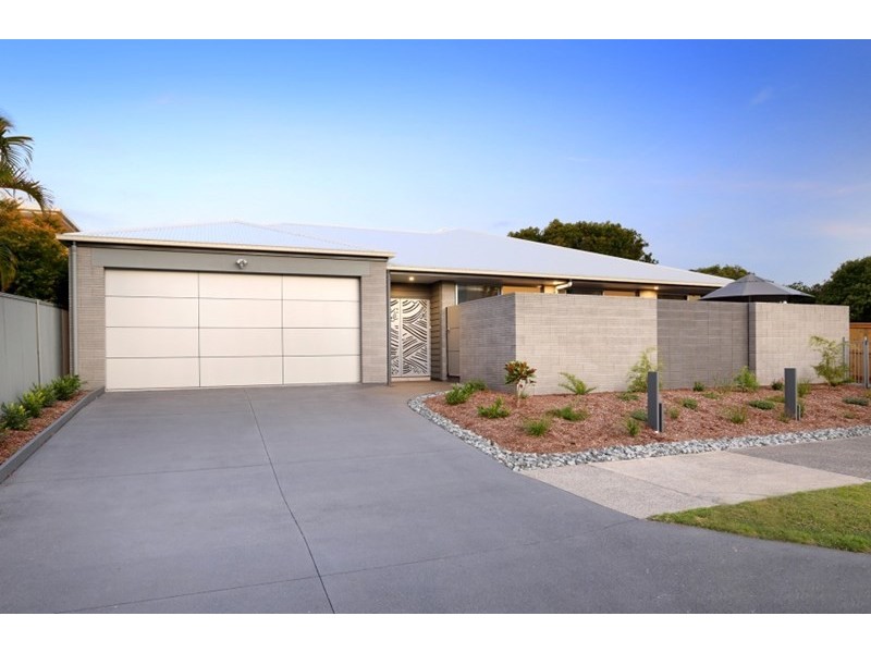 413 Oceanic Drive South, Wurtulla QLD 4575