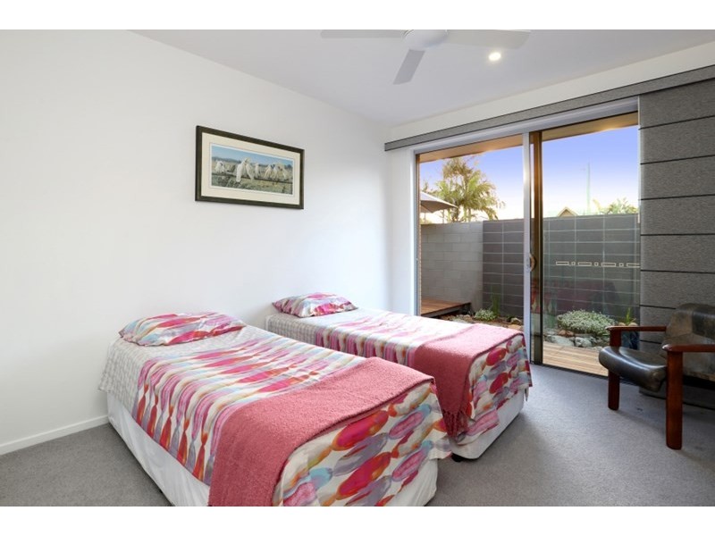 413 Oceanic Drive South, Wurtulla QLD 4575